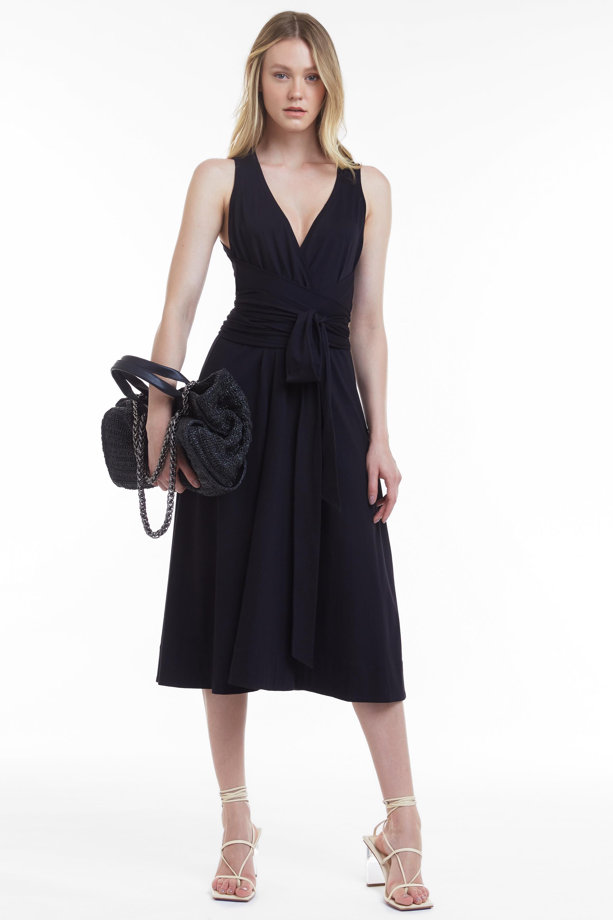 vestido midi preto malha