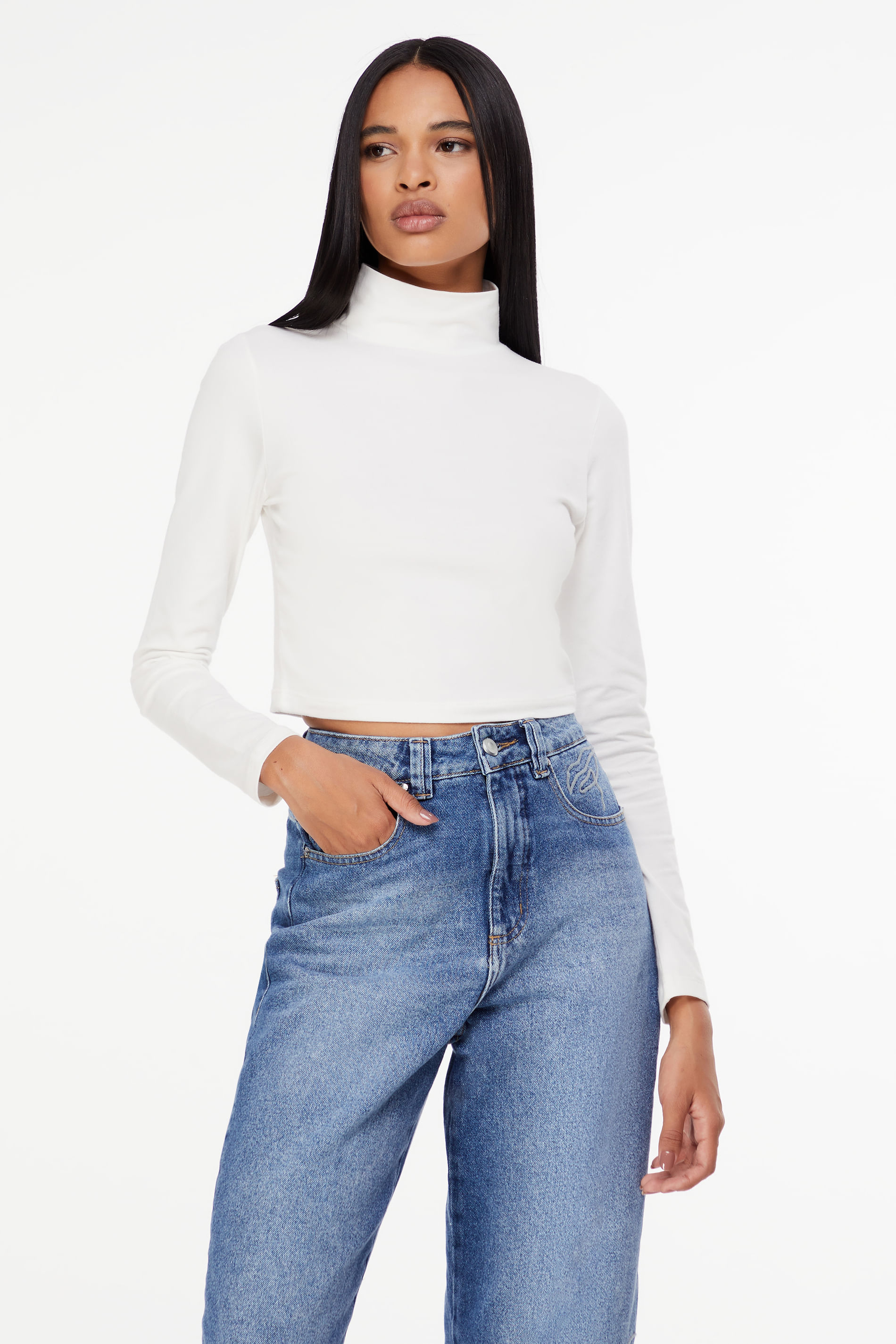 cropped gola alta manga longa