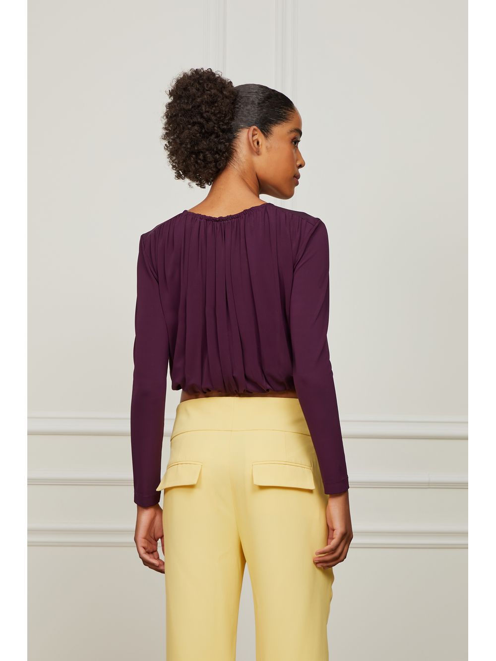 Animale — Blusa Cropped Com Pregas Jersey Ameixa