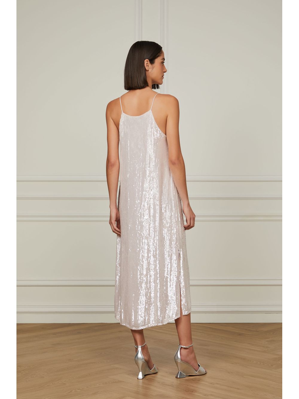Animale — Vestido Midi Com Alcinha De Paetê Brilhoso Rosa Claro