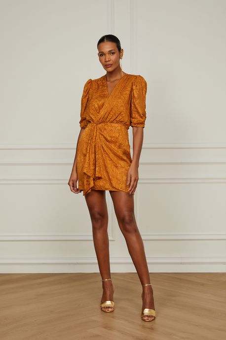 Vestido Jacquard Curto Pareô Marrom Decote v Marrom Mascavo - 34