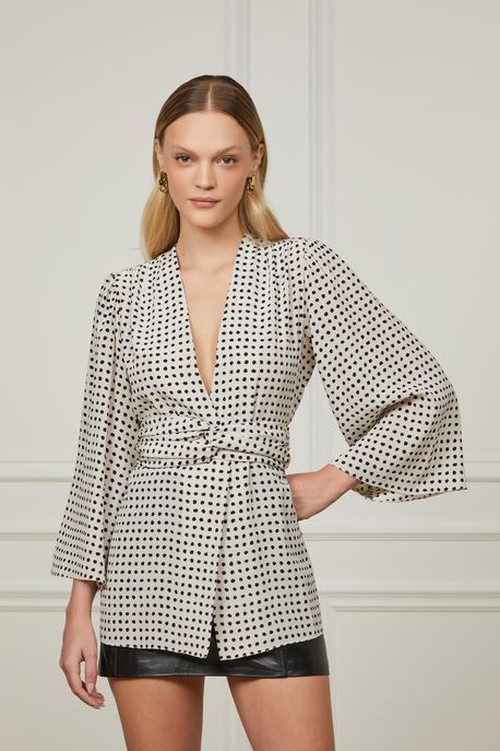 Kimono De Seda Com Faixa Est Pois Bolinhas Kirli e Preto p - 42