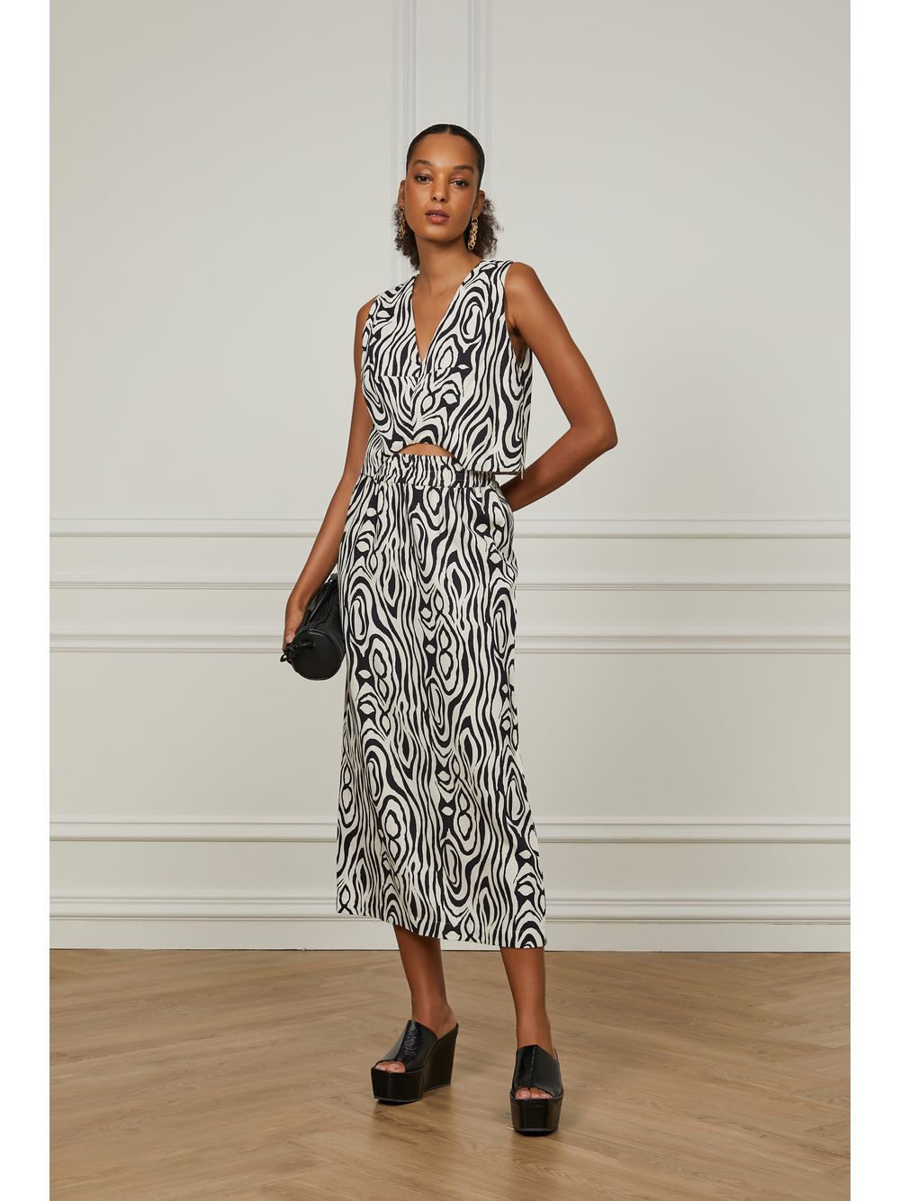 Animale — Top Cropped Ondas