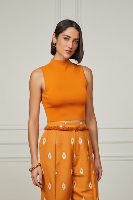 Regata Cropped De Tricot Básica Com Gola Alta Caramelo Caramelo Golden - G