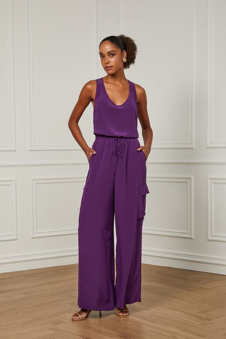 Calça De Seda Reta Com Elástico No Cós e Bolsos Laterais Roxo Plum - 38