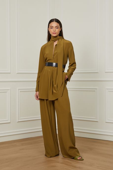 Chemise De Seda Curto Verde Oliva Manga Longa Verde Oliva - 40