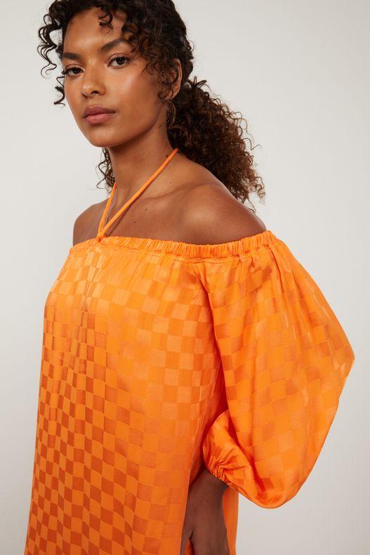 07206582_09249_2-VESTIDO-JACQUARD-MIDI-LARANJA-OMBRO-A-OMBRO