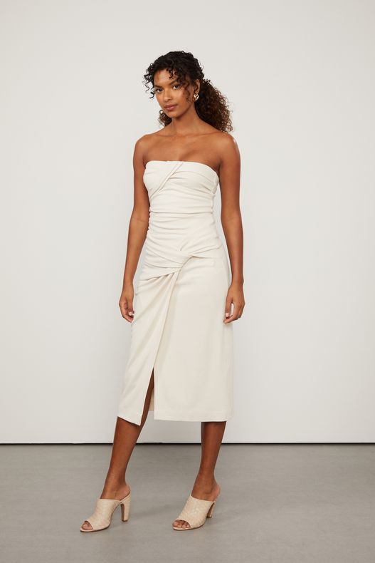 07206605_04346_1-VESTIDO-DE-MALHA-CREPE-MIDI-OFF-WHITE-COM-DETALHES-TORCIDOS