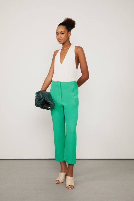 Calça De Crepe Carrot Verde Folha Verde Folha - 40