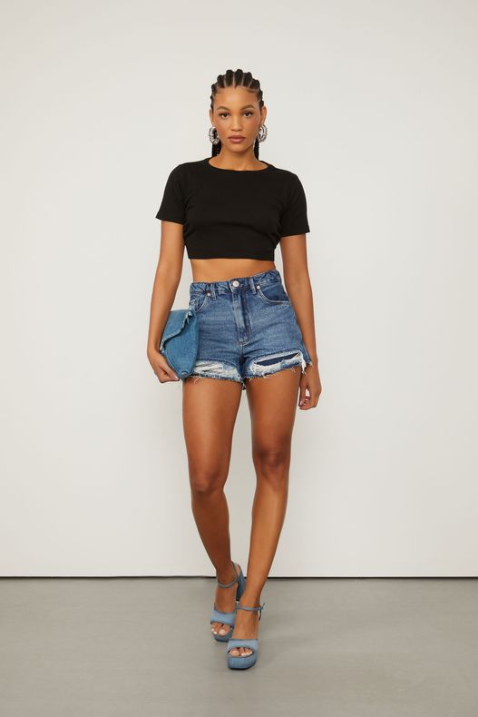 25054096_0109_1-SHORT-JEANS-BOX-COM-DETALHE-PATCH