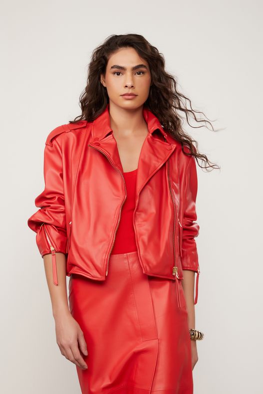 03011632_8259_1-JAQUETA-DE-COURO-OVERSIZED-VERMELHO-FIERY