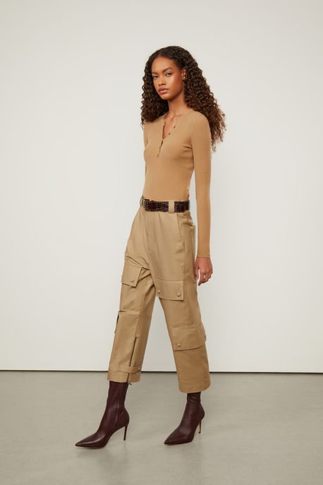 Calça Com Bolsos Marrom Marro Madeira - 44