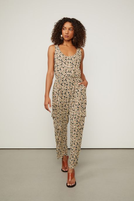 Jardineira De Georgette Pesado Utilitária Esatmpada Est Floral Ruido Preto e Grass - 42