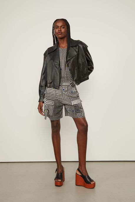 Blusa De Georgette Leve Babados Estampada Est Xadrez Cromo Glitch e Future - 36
