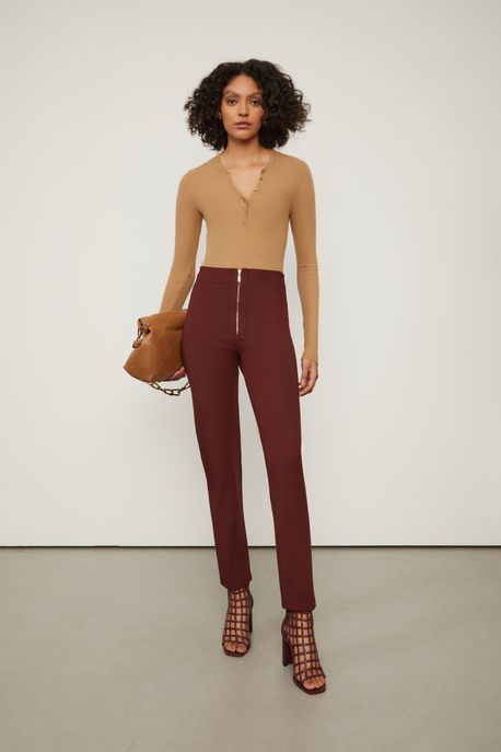 Calça Slim De Malha Estruturada Marrom Marrom Rum - P