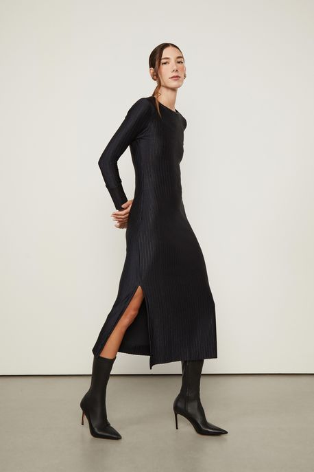 Vestido Midi Decote Gota Veludo Preto - P