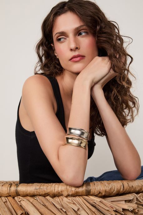 Kit De Braceletes Mix De Banho Ouro - U