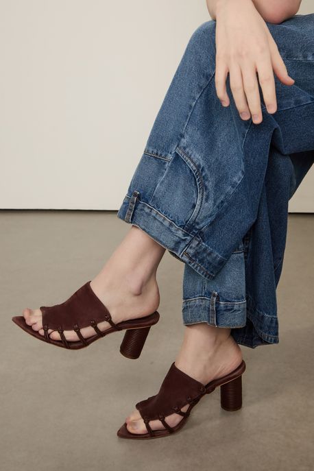 Mule De Couro Color Rolote Caramelo - 37