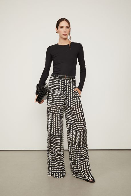 Calça De Georgette Pantalona Estampado Est. Listra Corrente Preto e Off - 40