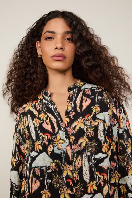 Camisa De Georgette Pesado Ampla Estampada Est Folhagem Mata Donca Preto p - 44