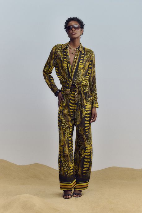 Calça Ampla Barrado Estampada Est Folhagem Pena Preto e Blaze - 36