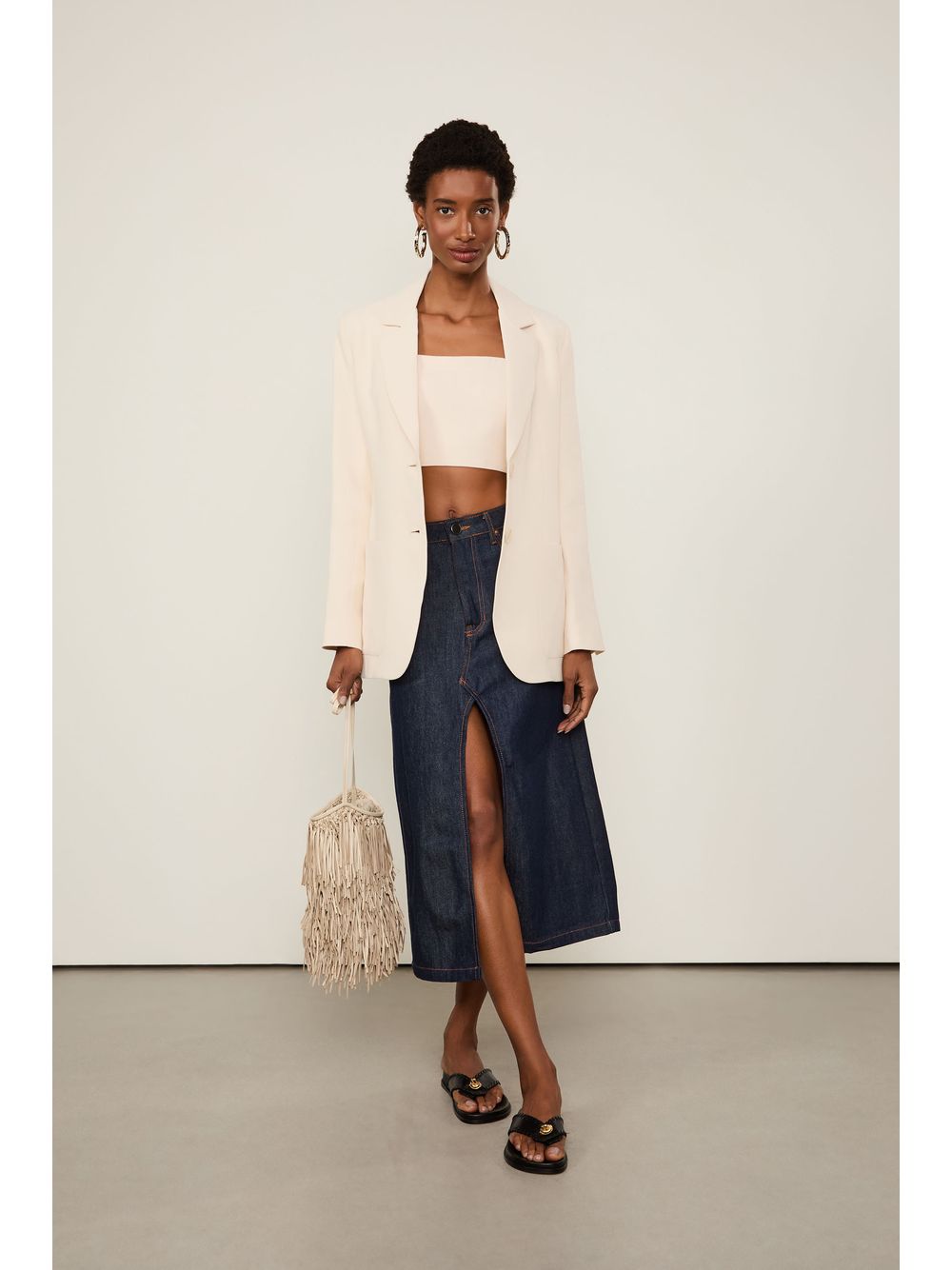 Animale — Top De Crepe Reto Bege Whitecap