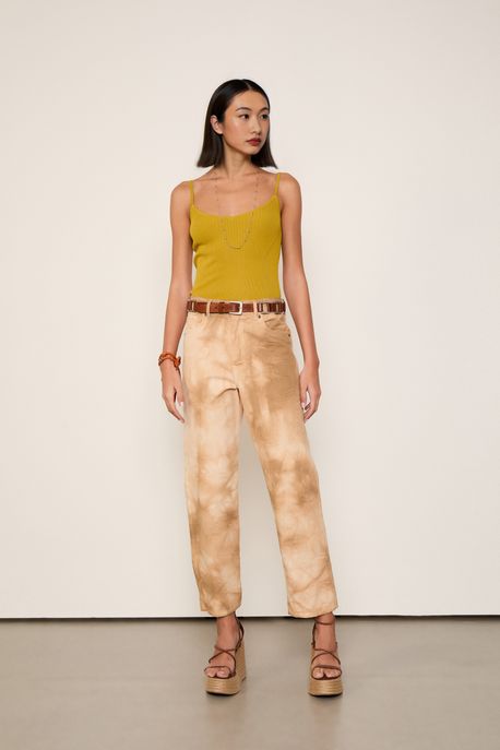 Calça Sarja Reta Rock Embossing Marrom Palha - 38