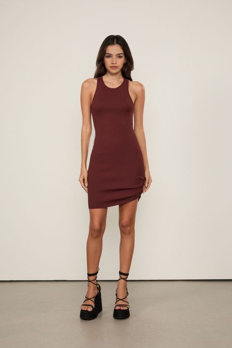 Vestido De Tricot Barra Assimetrica Marrom Taipas - P