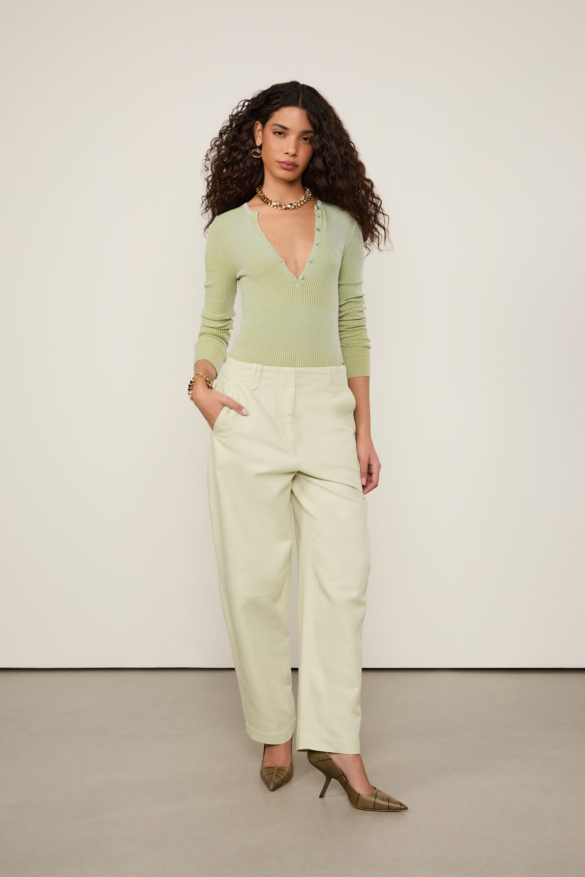 Calça Com Linho Reta Bolso Faca Verde