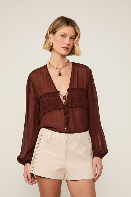 Short De Couro Curto Ilhoses Bege Baia - 38