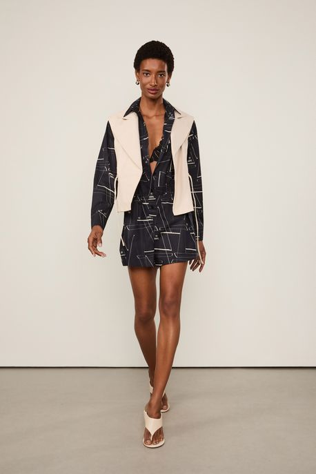 Macacão Curto De Algodão Preto Estampado Est Geo Laser - 36