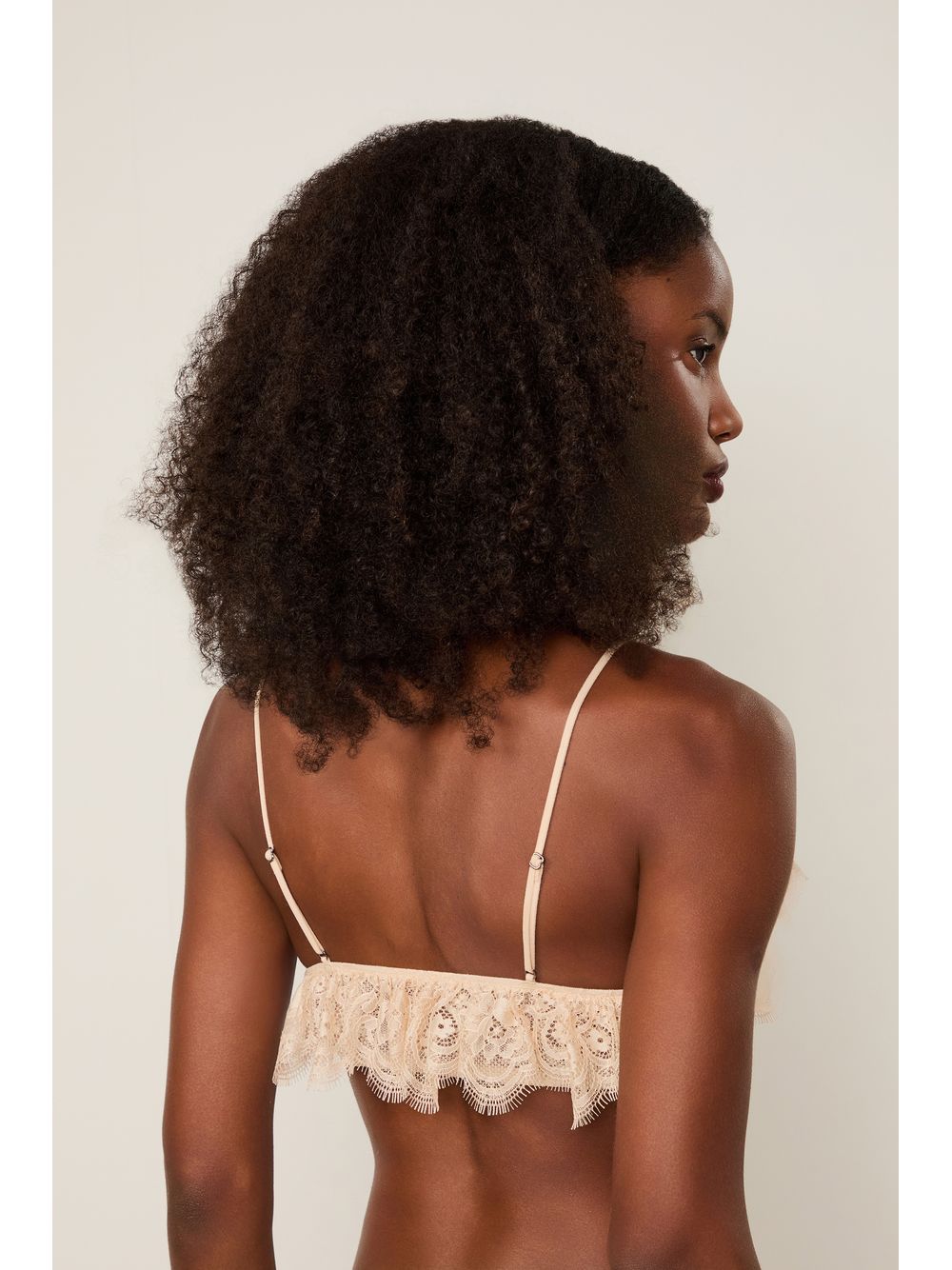 Animale — Top De Renda Com Babados Intimates