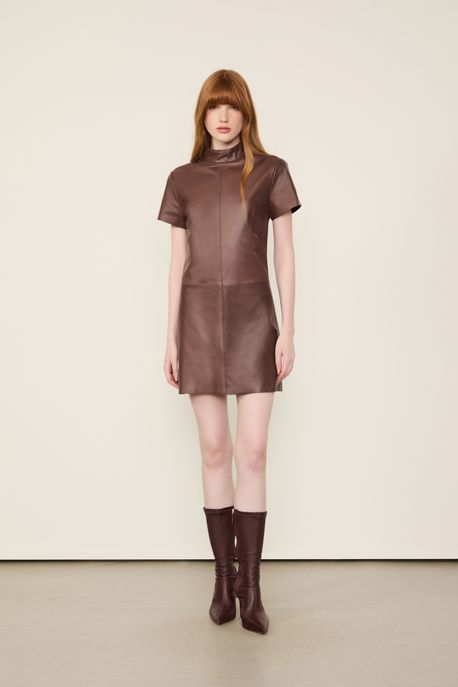 Vestido De Couro Curto Gola Alta Marrom Dries - 44