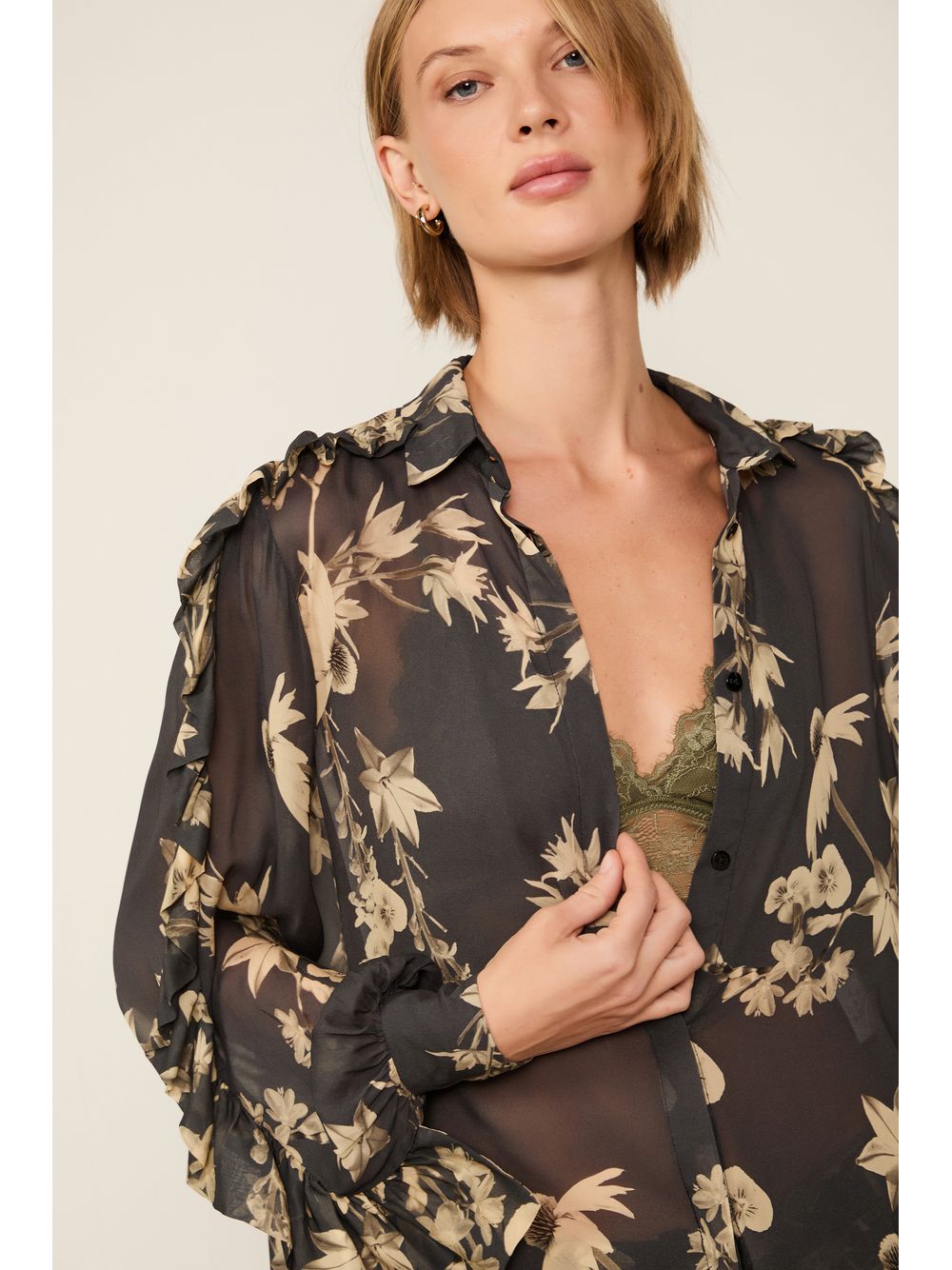 Animale — Camisa De Georgette Ampla Manga Babado Estampada