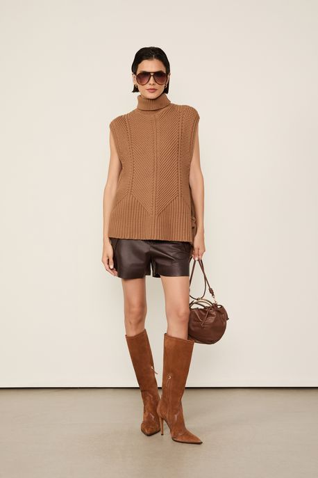 Short De Couro Duplo Passantes Marrom Dries - 44