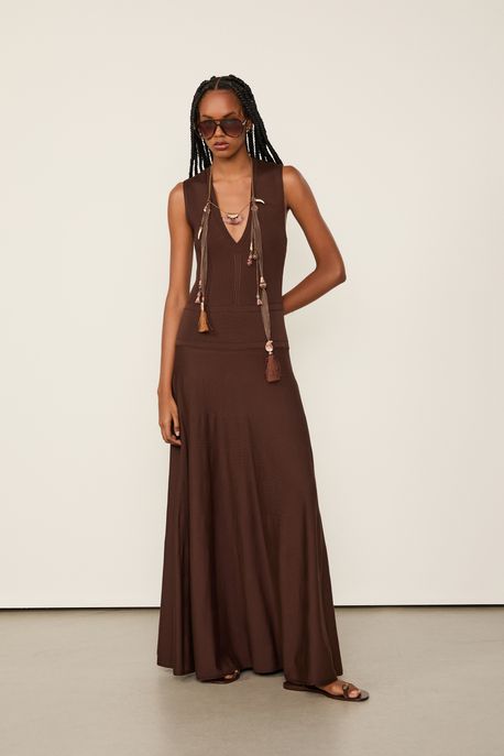 Vestido De Tricot Longo Com Decote v e Cintura Baixa Marrom Boho - M