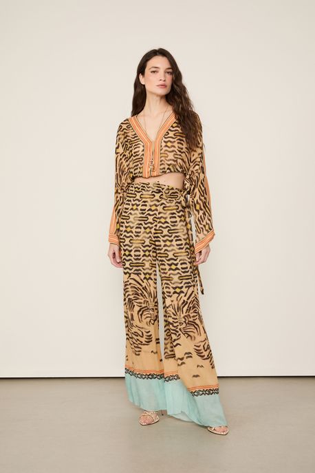 Calça De Georgette Estampada Traspassada Est Loc Geo Tigre Color Calca