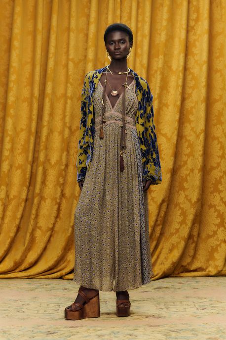 Vestido De Georgette Longo De Alça Estampado Com Fenda Est Liberty Pallenberg Color - 38
