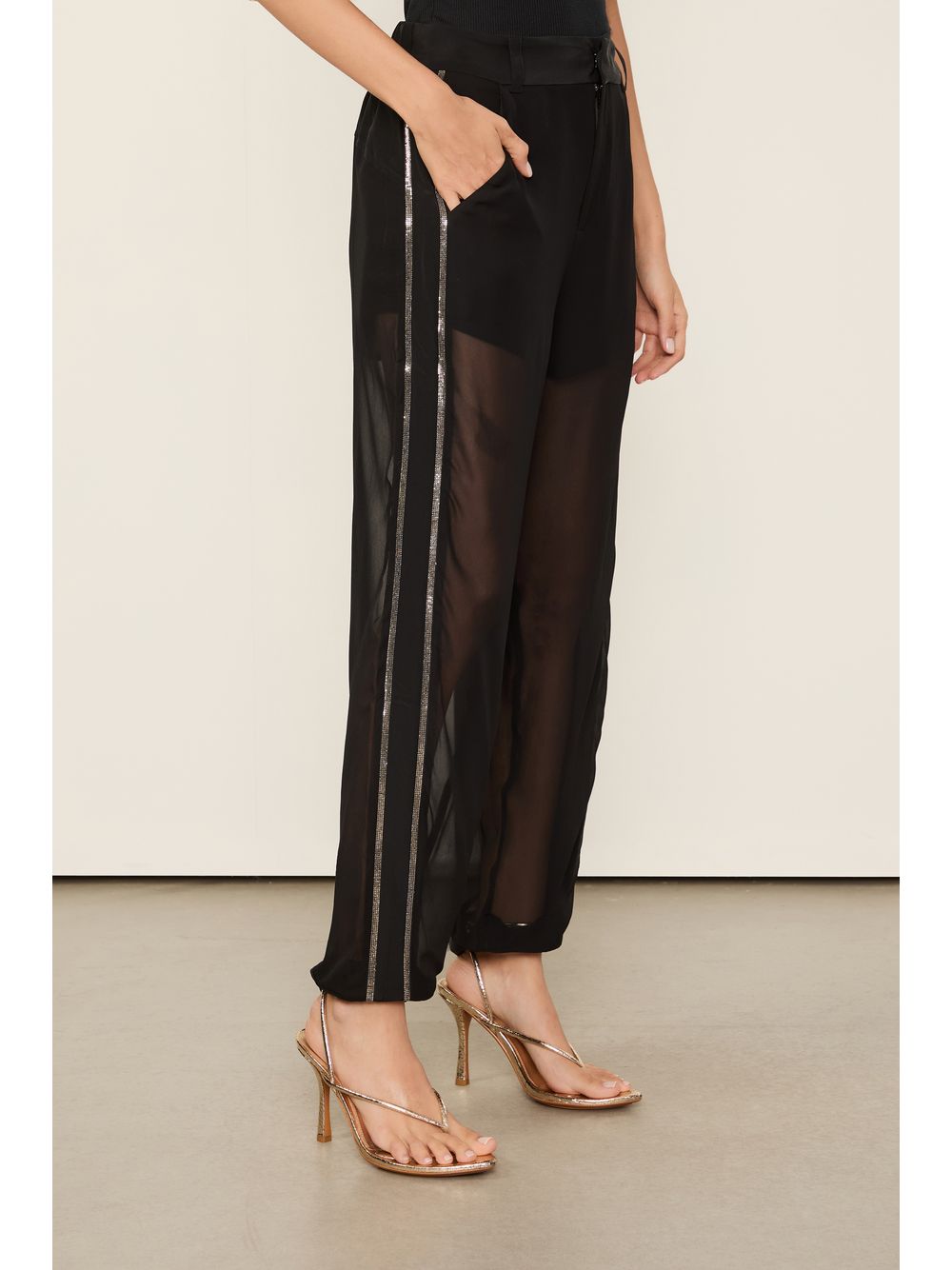 Animale — Calça  De Georgette Preto Com Detalhe Em Strass