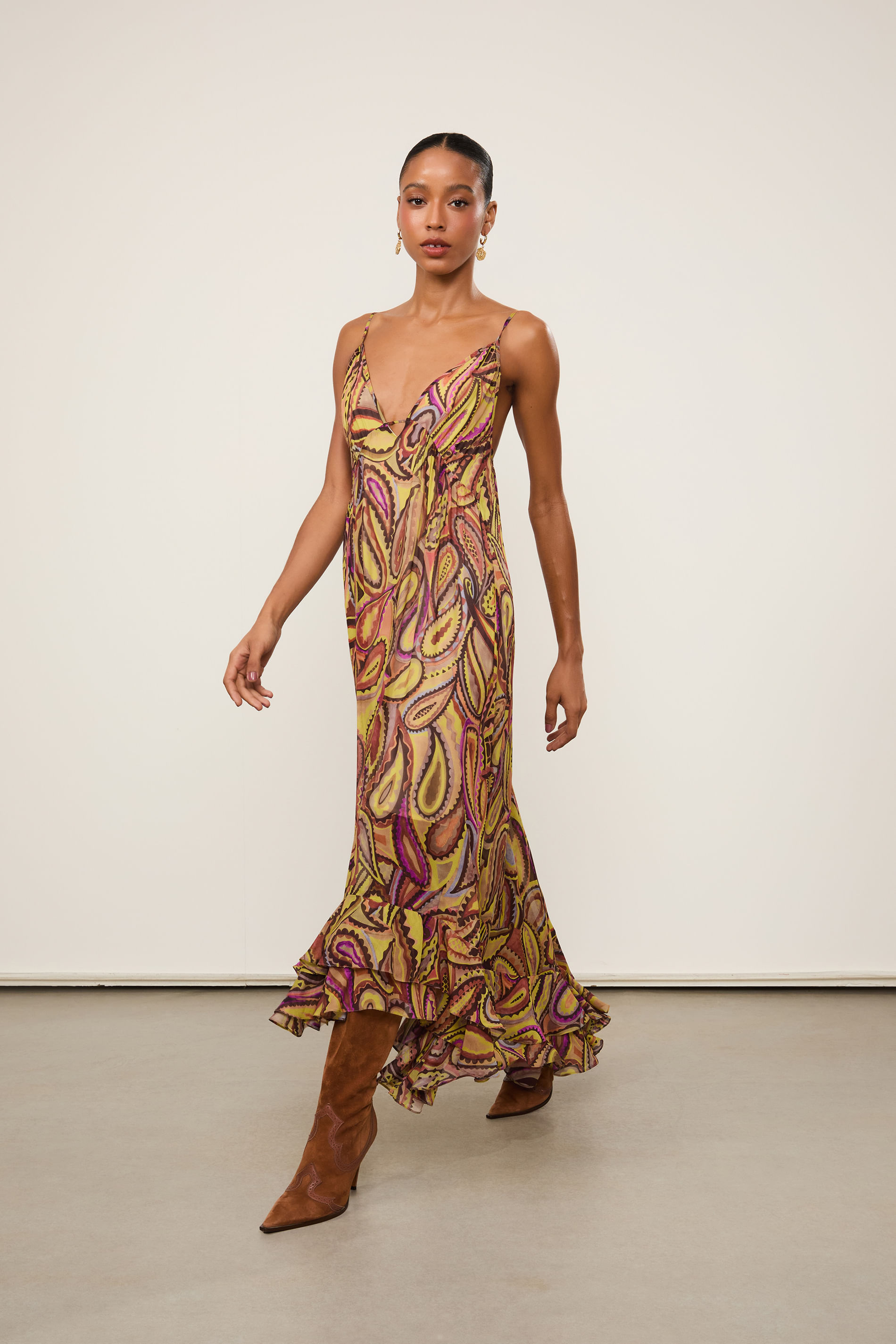Vestido De Georgette Leve Longo De Alça Estampado