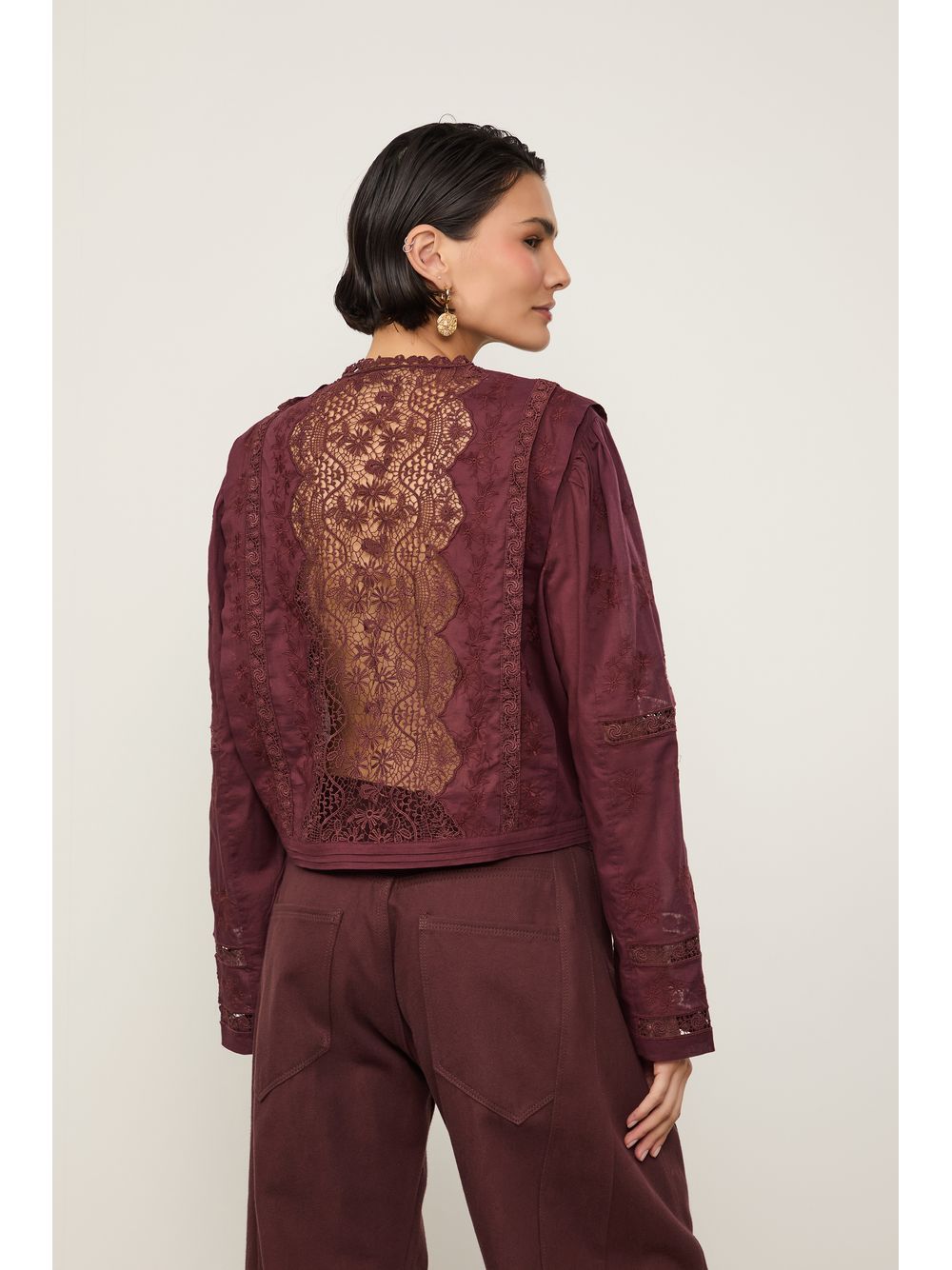 Animale — Blusa Manga Longa De Voil De Algodão Bordado Com Renda