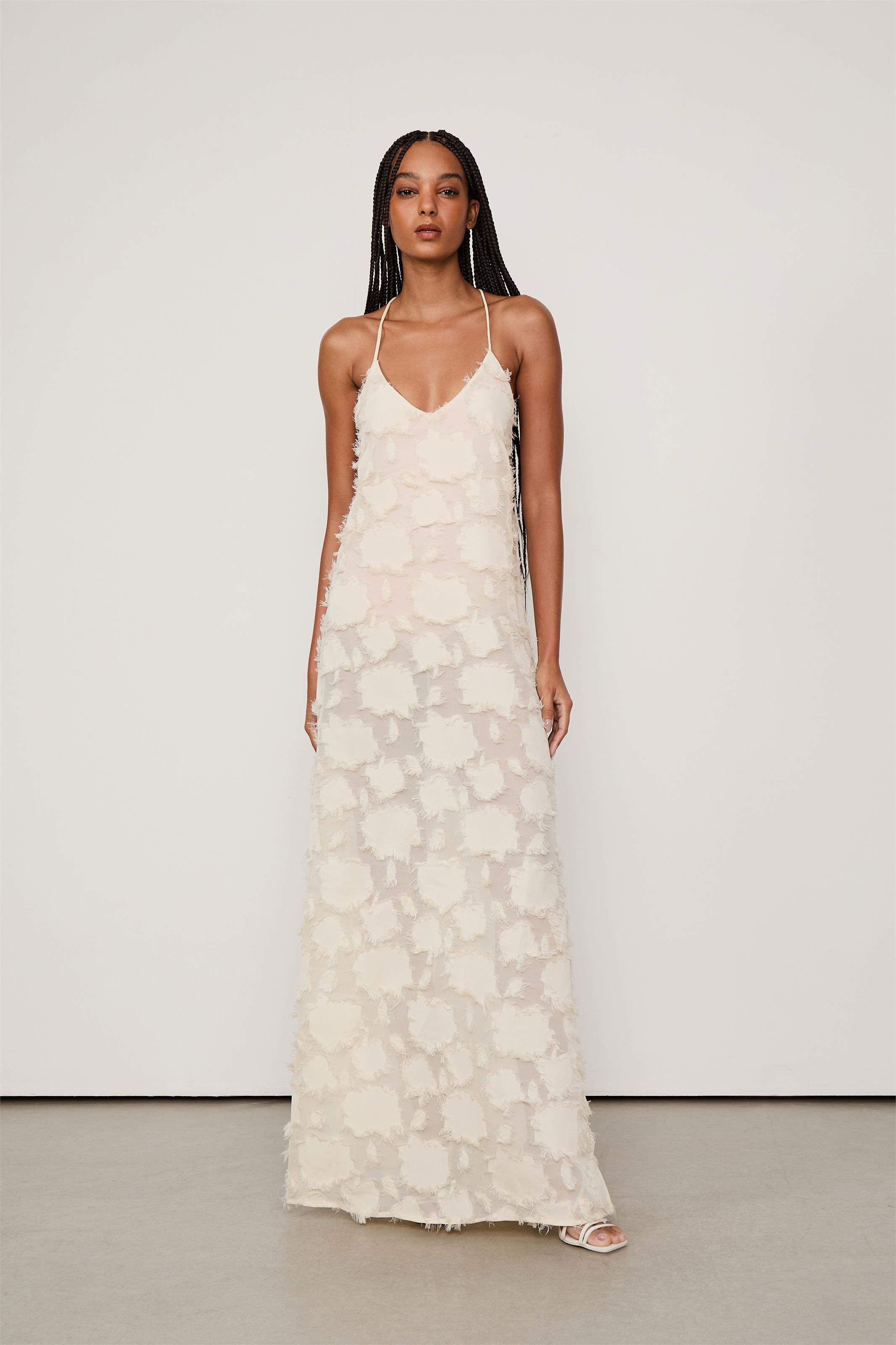 Vestido Fluido Transparencia Jacquard