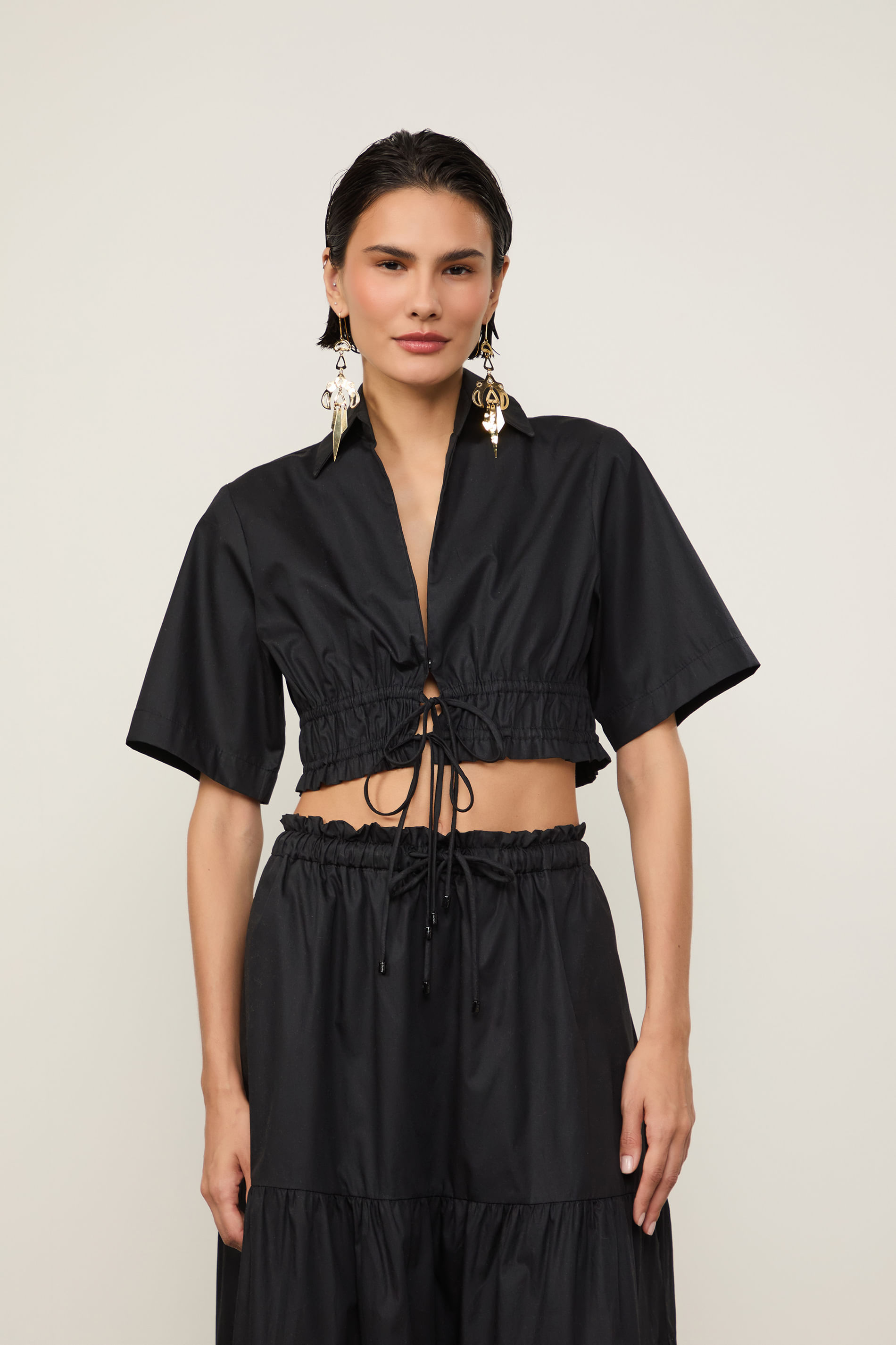 Camisa De Algodão Cropped Detalhe Franzido Preta