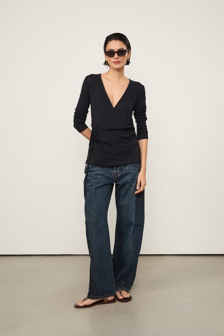 Blusa Transpasse Preto Preto - GG