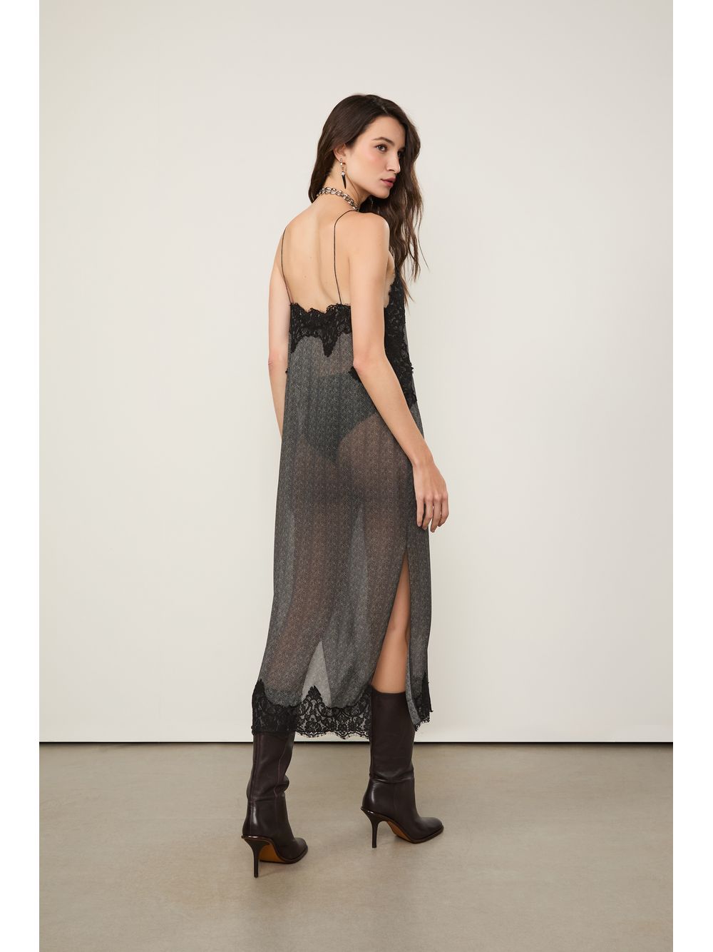 Animale — Vestido De Georgette Leve Midi Com Renda Estampado