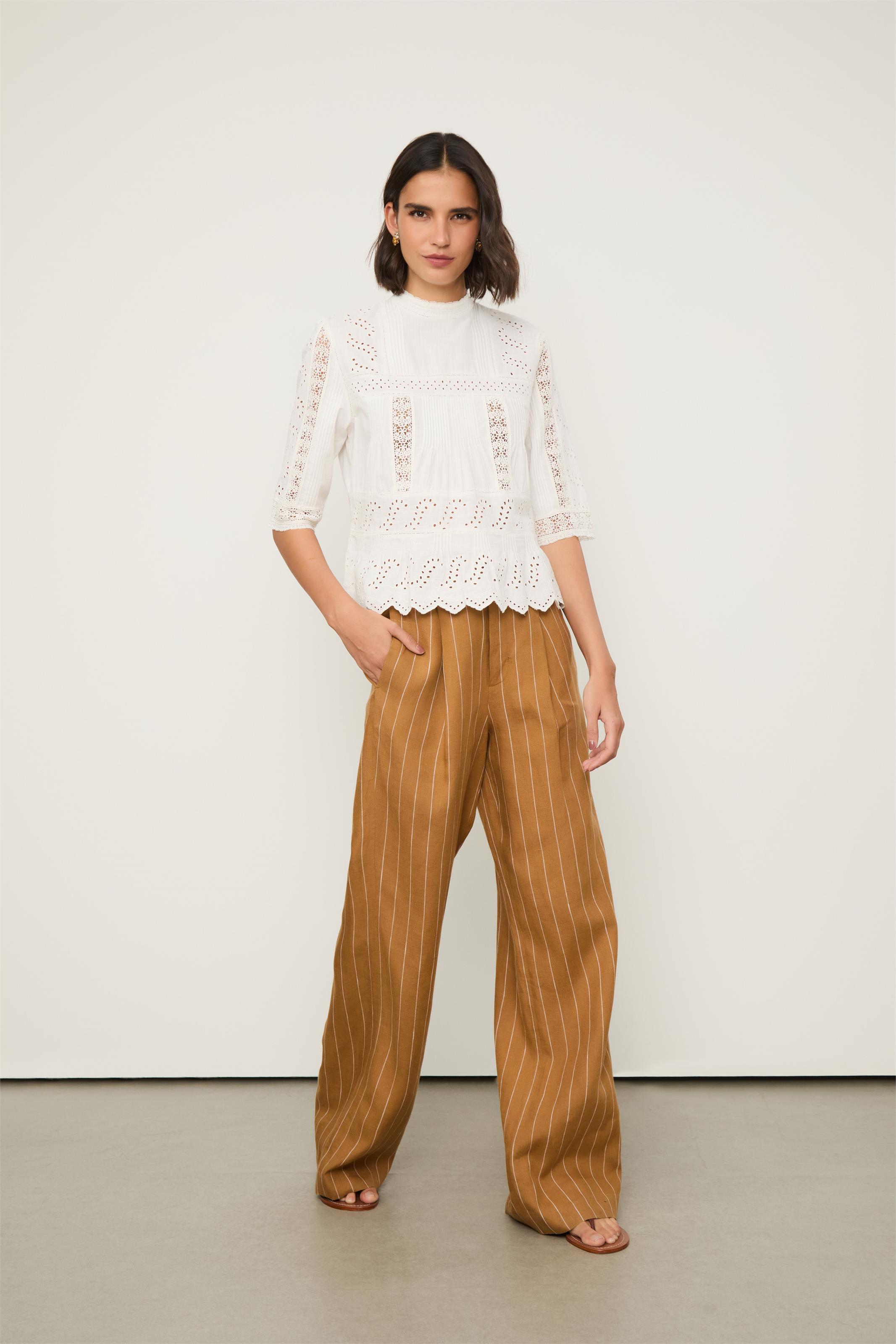Blusa De Manga Curta e Gola Alta Bordada Off White - Off White - 38 — foto 2