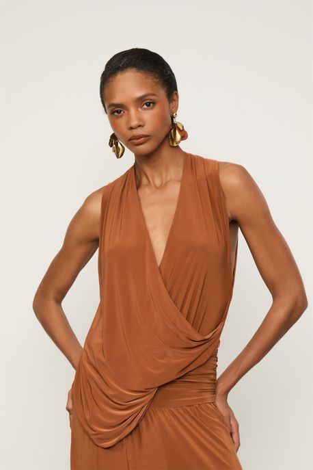 Blusa Jersey Degage Transpassada Marrom Biscoito - M