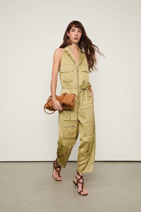 Macacão Com Cava Raglan Acetinado Com Bolsos Verde Verde Slate - 40