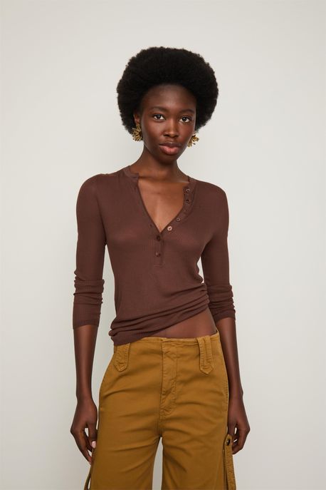 Blusa De Tricot Fininho Com Decote Portuguesa Marrom Castanha - P