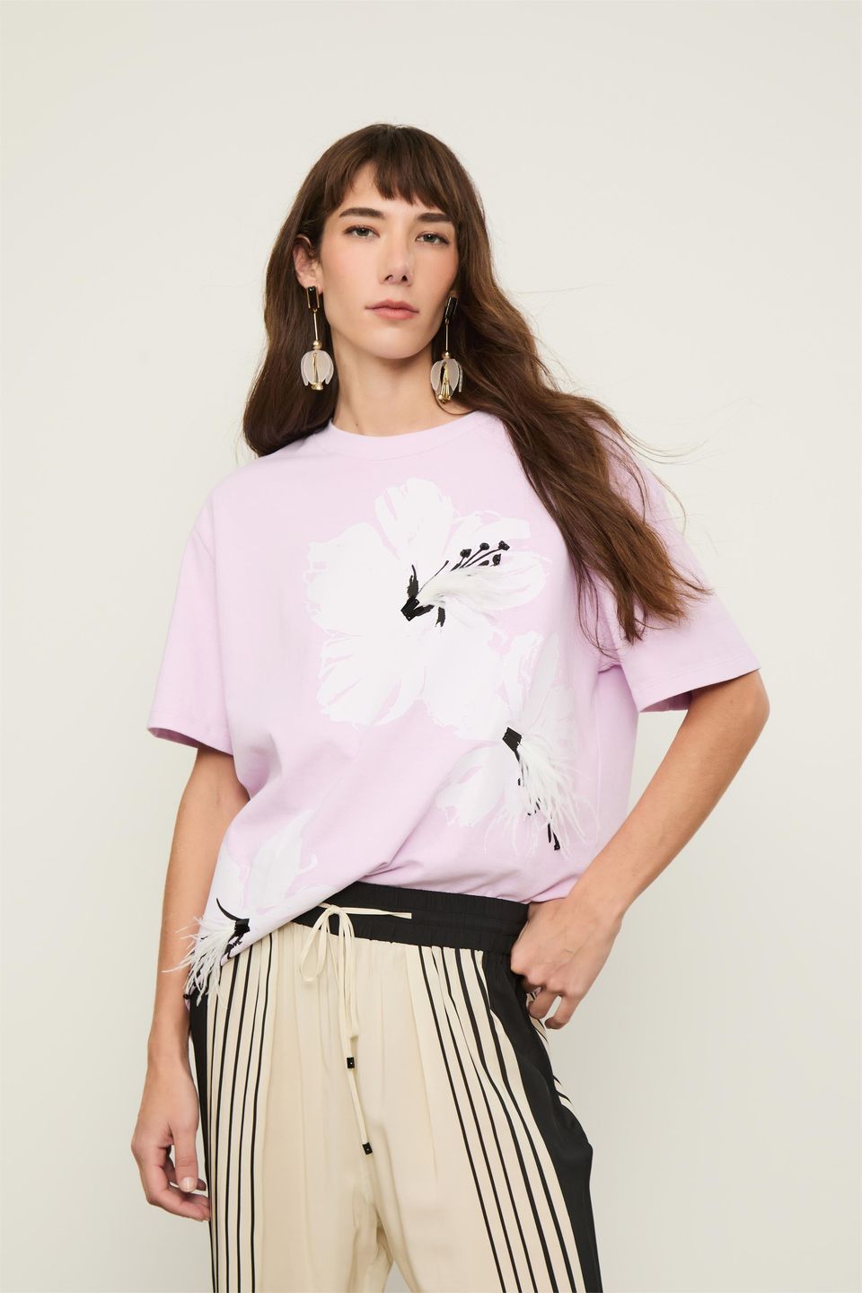 T-Shirt Fun Flor Pluma Rosa